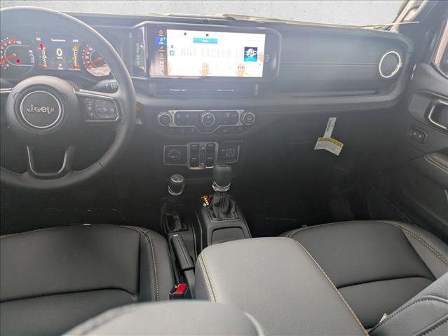 New 2025 Jeep Gladiator Sport image 14