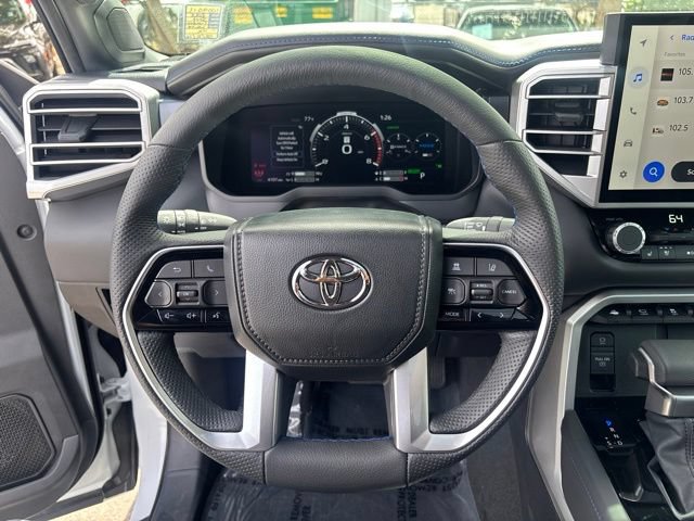 Used 2025 Toyota Tundra Platinum AWD/4WD image 16