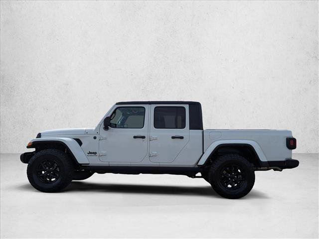 Used 2022 Jeep Gladiator Sport AWD/4WD image 8
