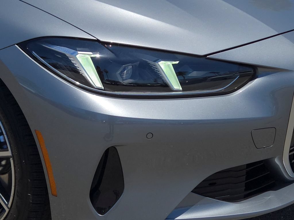 Used 2026 BMW 430i Coupe w/ Premium Package RWD image 6