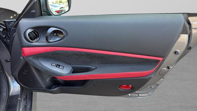 Used 2024 Nissan Z Performance w/ Floor Mat Package RWD image 22