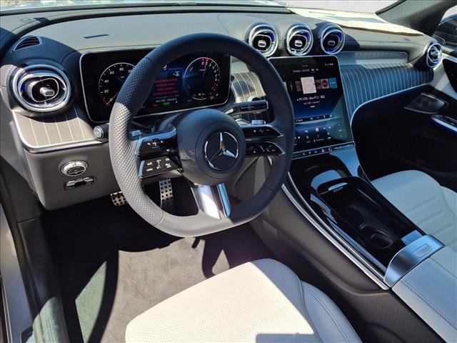 New 2026 Mercedes-Benz GLC 350e 4MATIC image 3