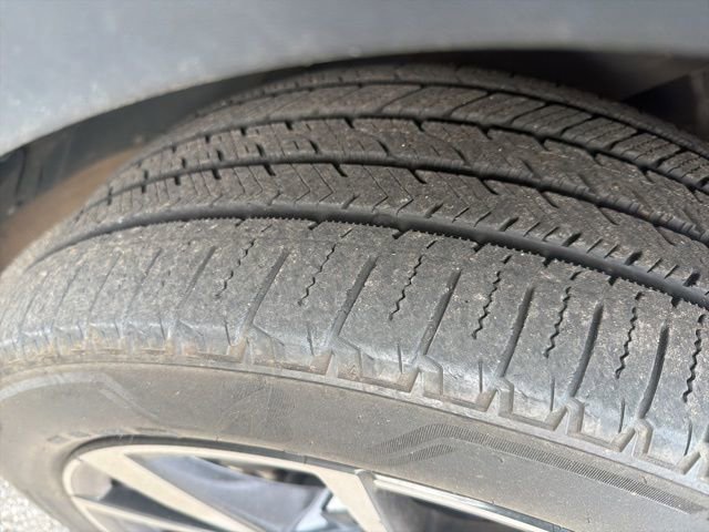 Used 2024 Volkswagen Atlas SEL Premium R-Line image 10