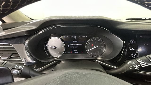 Used 2021 Buick Envision Essence AWD/4WD image 17