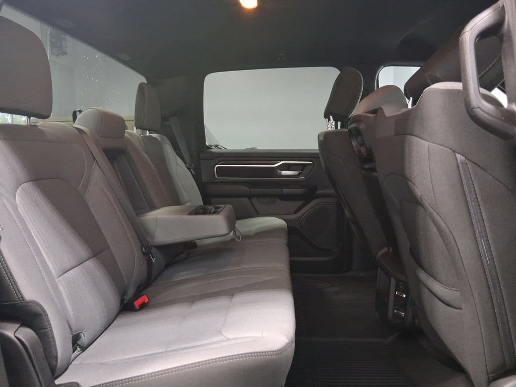 Used 2023 RAM 1500 Big Horn AWD/4WD image 28