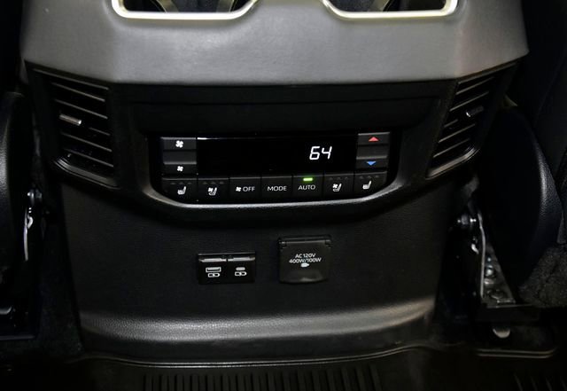 Used 2024 Toyota Sequoia Platinum image 11
