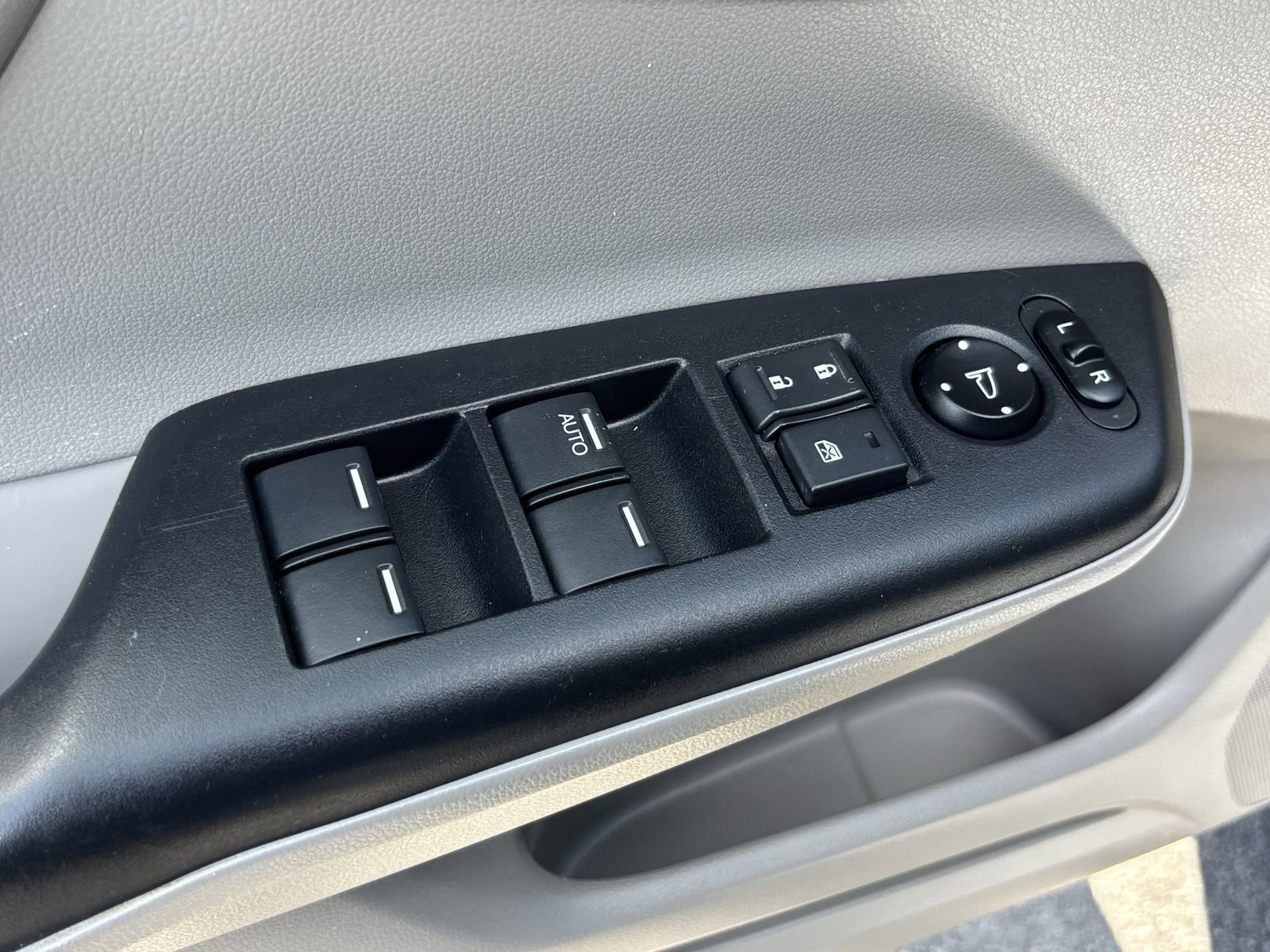 Used 2013 Honda Civic EX-L image 18