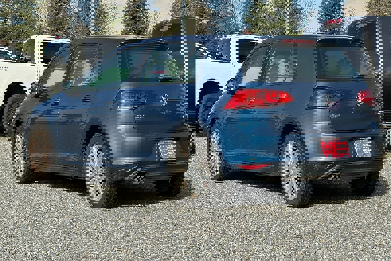 Used 2015 Volkswagen Golf TDI SE image 7