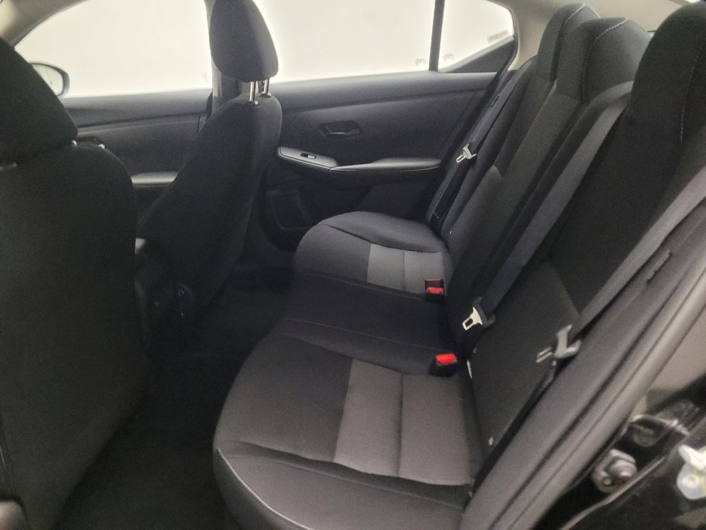 Used 2025 Nissan Sentra SV image 18