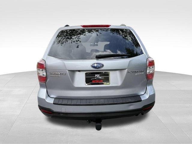 Used 2016 Subaru Forester 2.5i Premium w/ All-Weather Package AWD/4WD image 4
