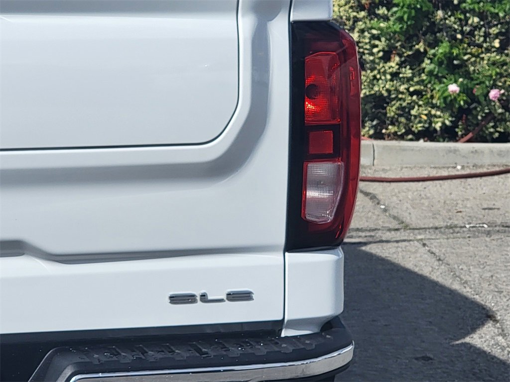 Used 2024 GMC Sierra 1500 SLE image 8