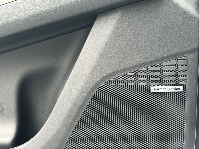Certified 2025 Subaru Solterra AWD/4WD image 30