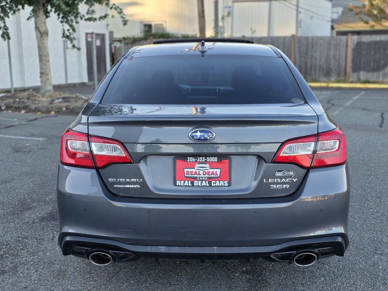 Used 2018 Subaru Legacy 3.6R Limited AWD/4WD image 6