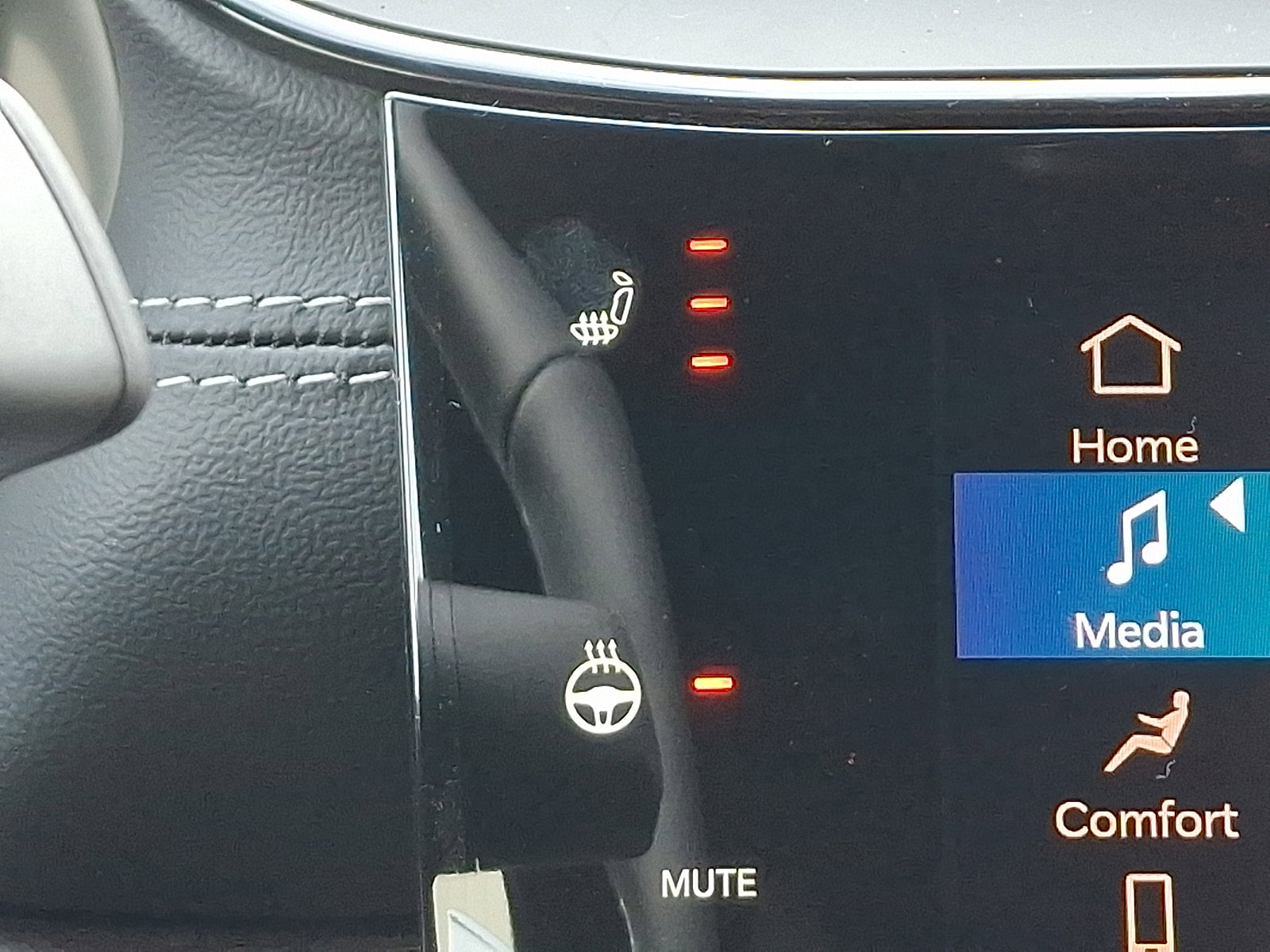 New 2026 Jeep Grand Cherokee Altitude image 15