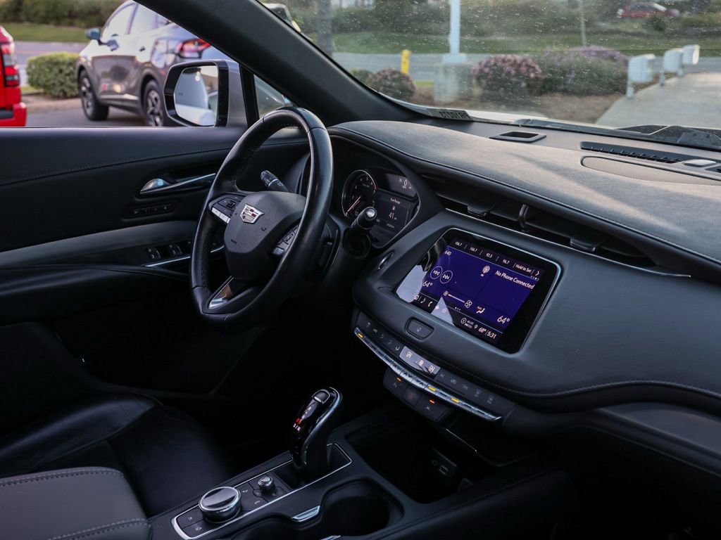 Used 2023 Cadillac XT4 Premium Luxury image 20