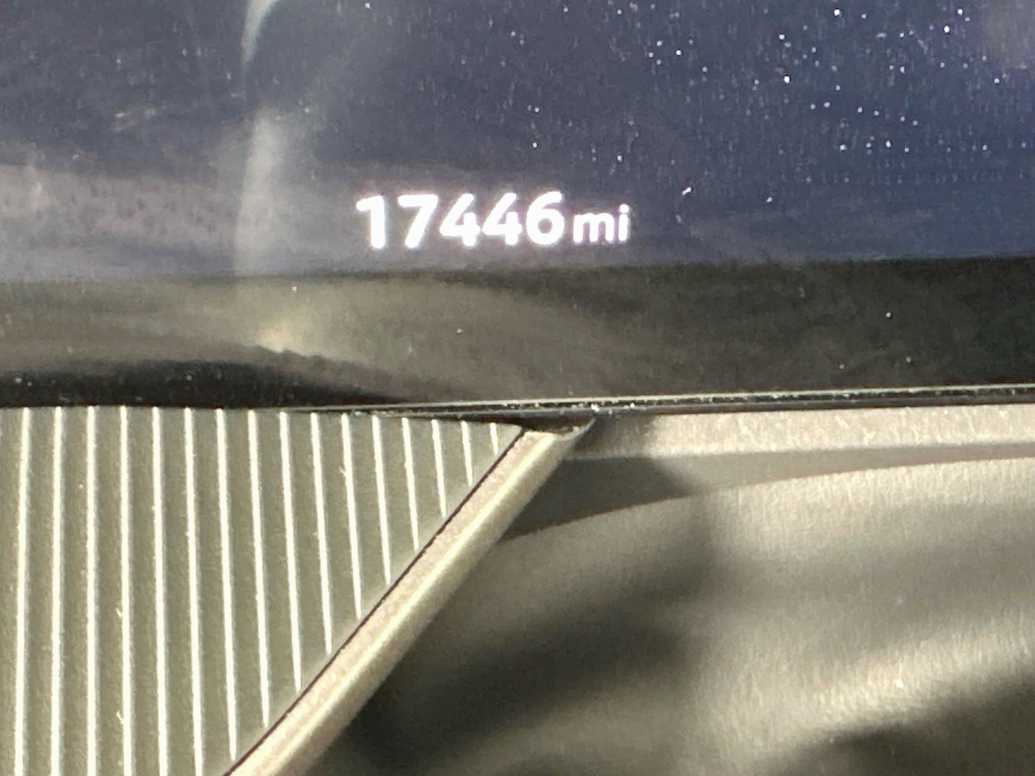 Used 2025 Nissan Murano SV FWD image 19