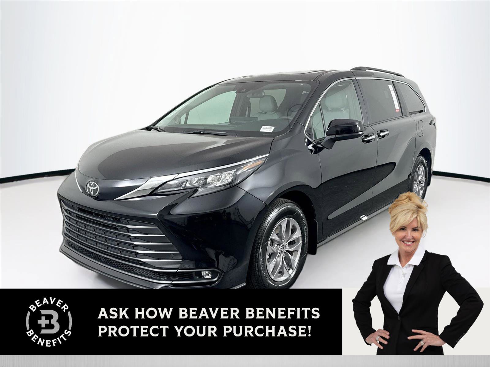 Certified 2026 Toyota Sienna XLE image 1