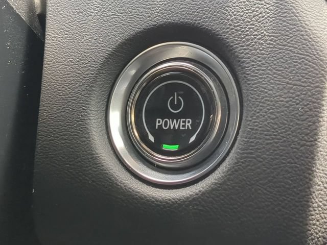 Used 2024 Cadillac Lyriq Sport RWD image 35