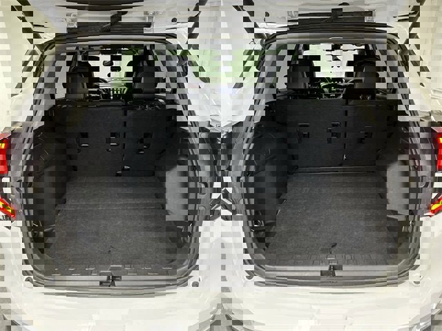 Certified 2024 GMC Terrain SLT image 25