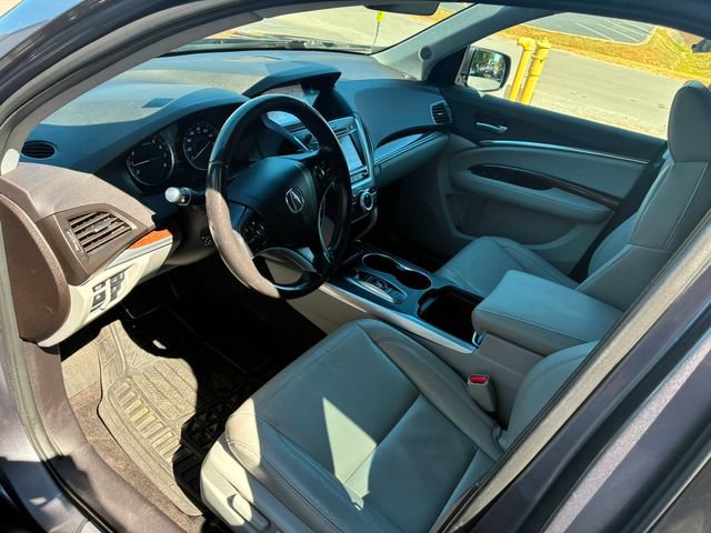 Used 2018 Acura MDX w/ Technology Package FWD image 15