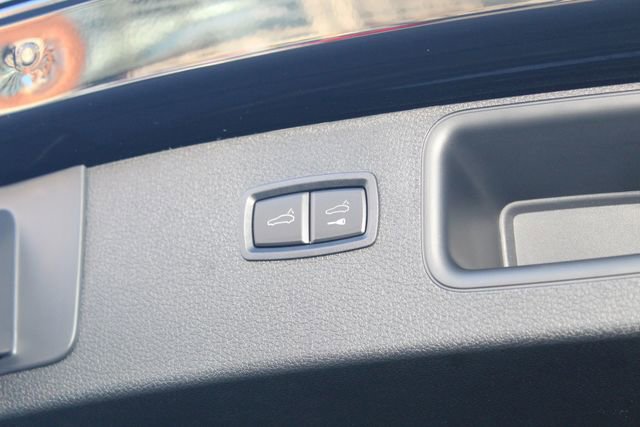 New 2026 Porsche Macan GTS image 13