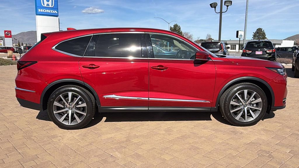 Used 2025 Acura MDX w/ Technology Package image 2