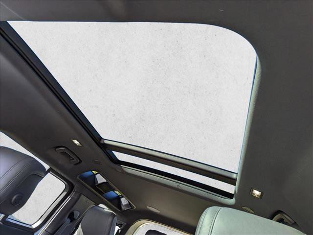 Used 2022 Land Rover Defender 110 XS Edition image 15