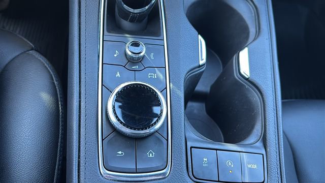 Used 2024 Cadillac XT4 Sport AWD/4WD image 28