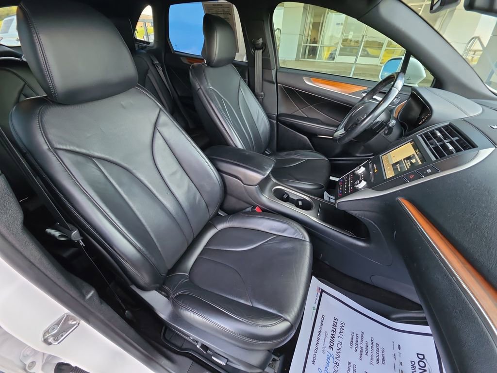 Used 2018 Lincoln MKC Reserve w/ Canadian Touring Package image 25