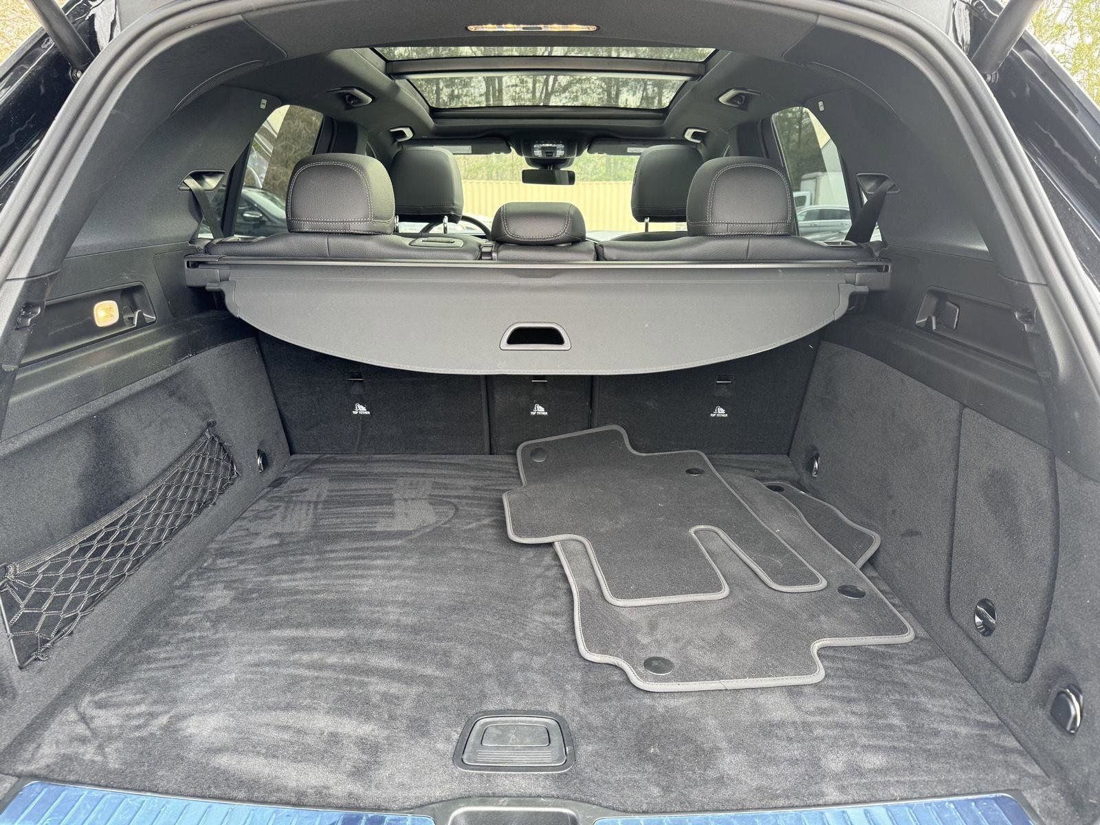 Certified 2022 Mercedes-Benz GLE 350 4MATIC w/ AMG Line Exterior image 25