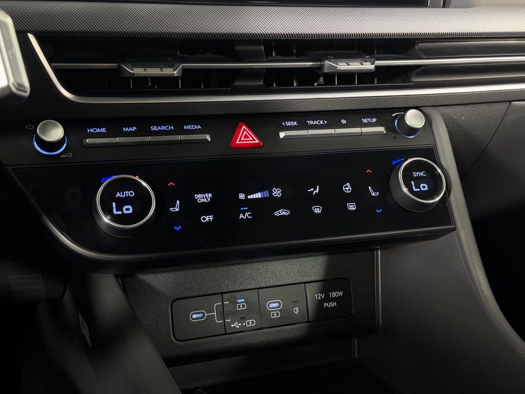 Used 2024 Hyundai Sonata Limited FWD image 21