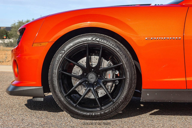 Used 2010 Chevrolet Camaro SS image 4