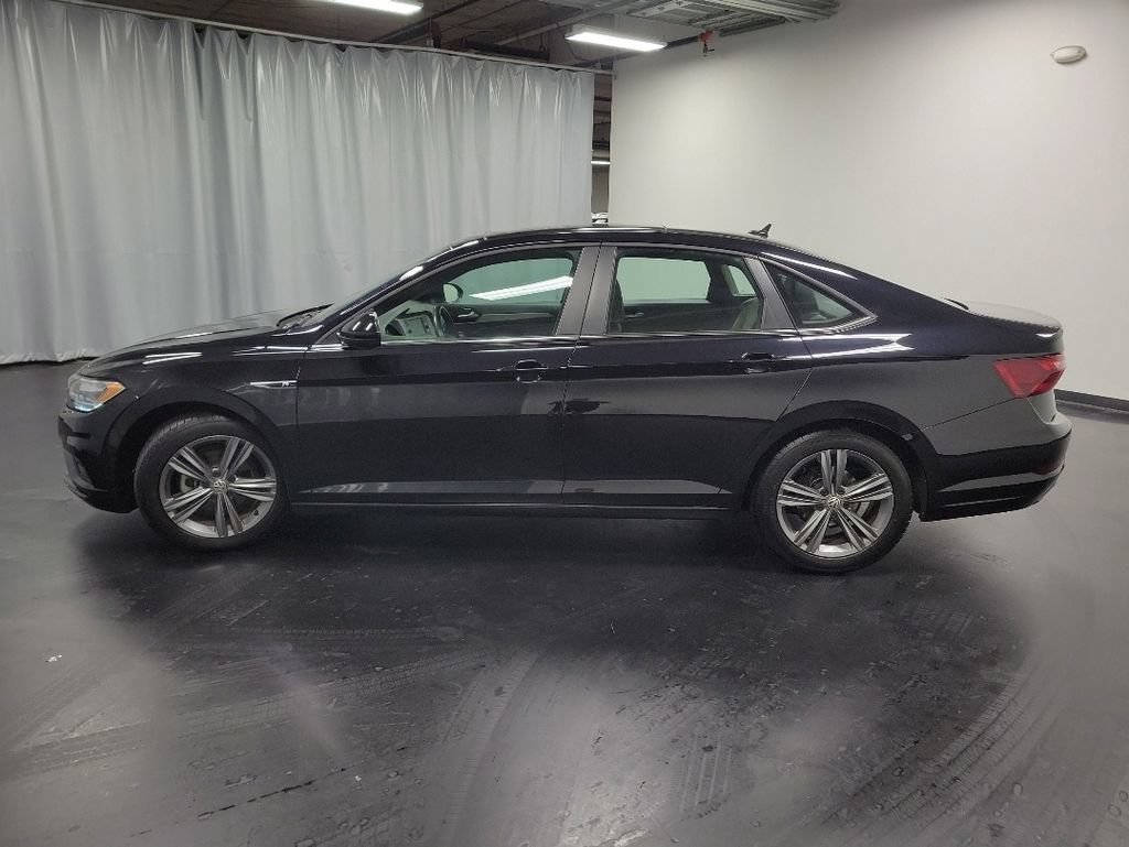 Used 2021 Volkswagen Jetta R-Line FWD image 5