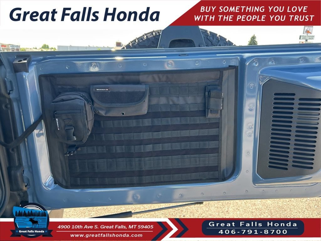 Used 2025 Ford Bronco Outer Banks AWD/4WD image 8