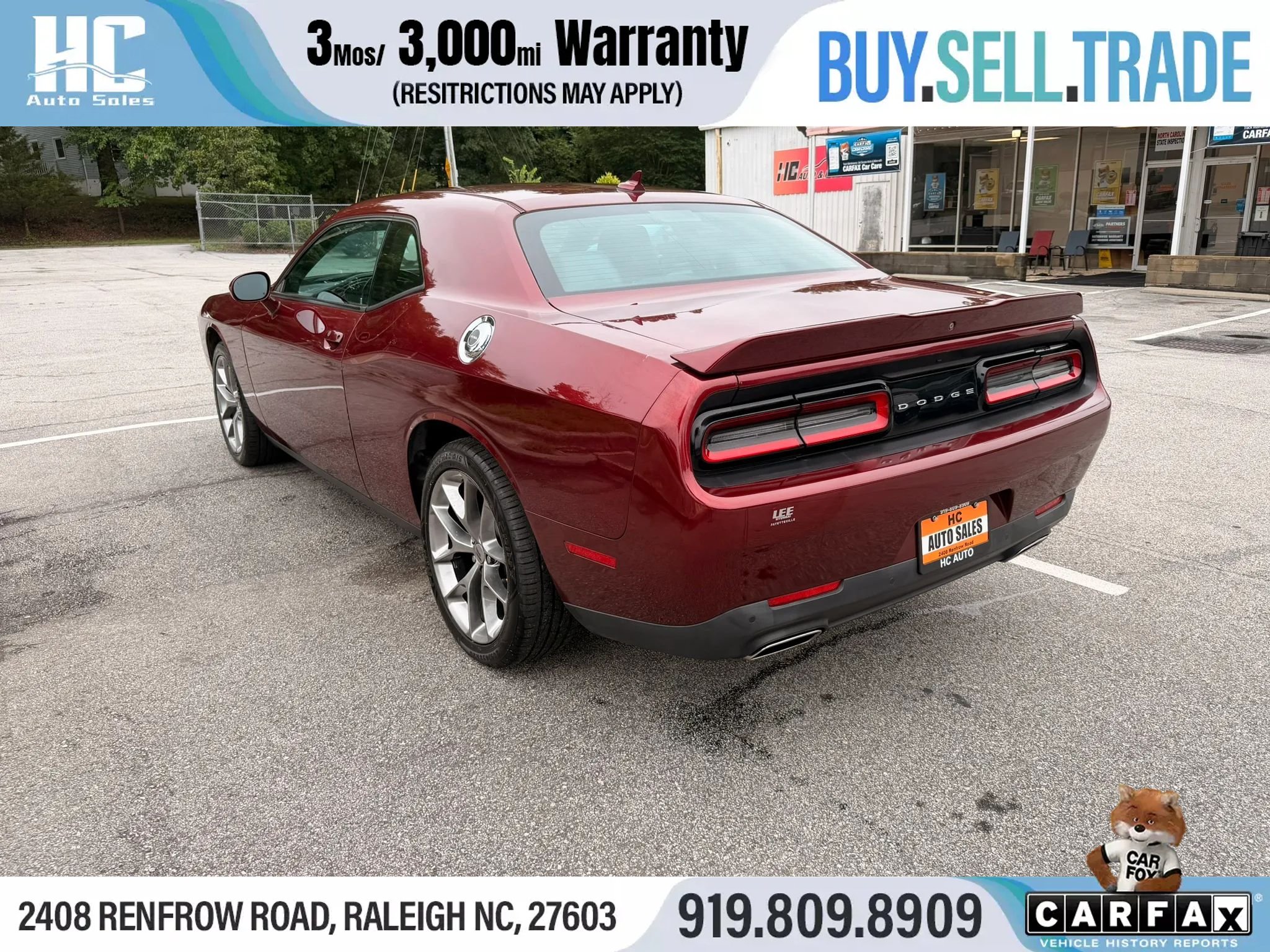 Used 2020 Dodge Challenger SXT w/ Plus Package RWD image 3