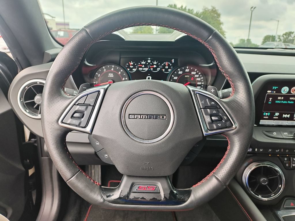Used 2018 Chevrolet Camaro SS RWD image 16