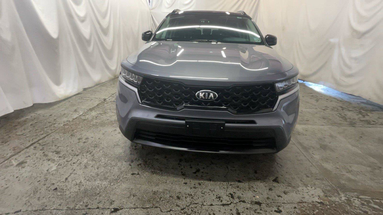 Used 2021 Kia Sorento S w/ Panoramic Sunroof Package AWD/4WD image 14