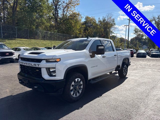Used 2022 Chevrolet Silverado 2500 Custom w/ Custom Value Package AWD/4WD image 2