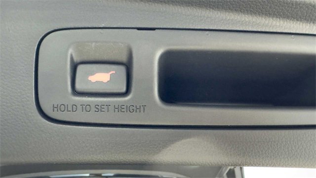 Used 2025 Honda CR-V EX-L image 36