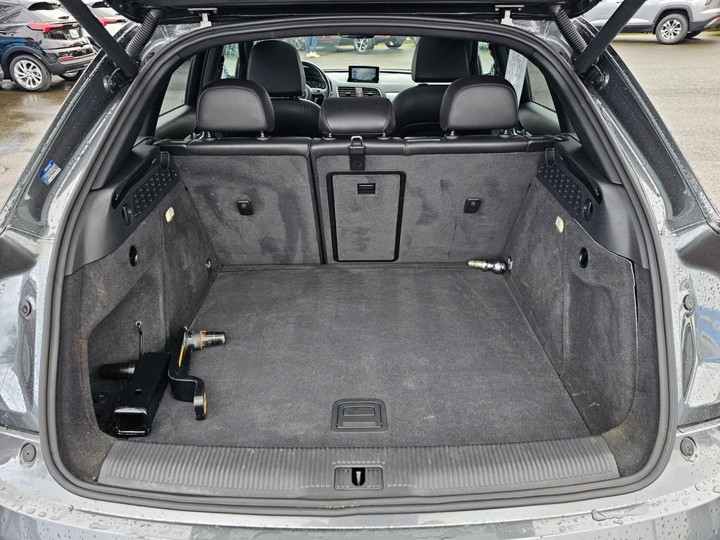Used 2018 Audi Q3 2.0T Premium AWD/4WD image 26