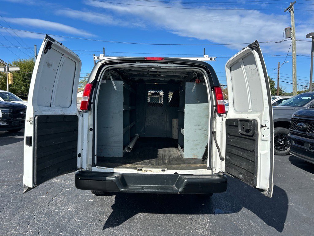 Used 2020 Chevrolet Express 2500 image 10