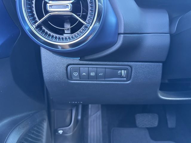 New 2025 Chevrolet Equinox EV LT w/ LPO, All-Weather Mat Package AWD/4WD image 18