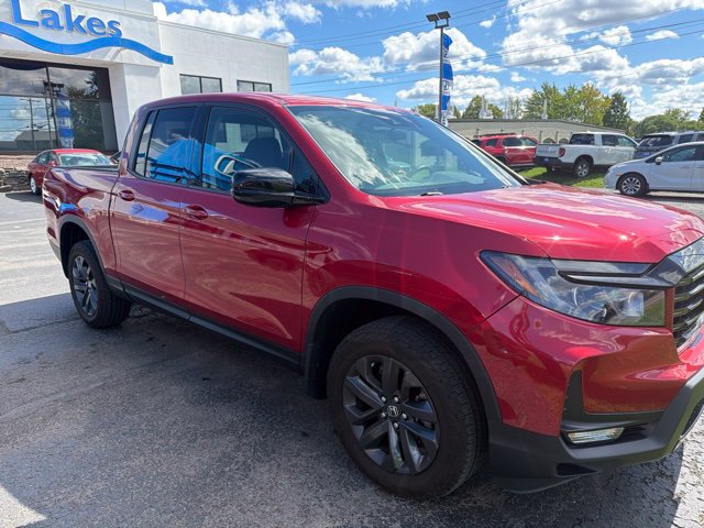 Used 2023 Honda Ridgeline Sport image 4