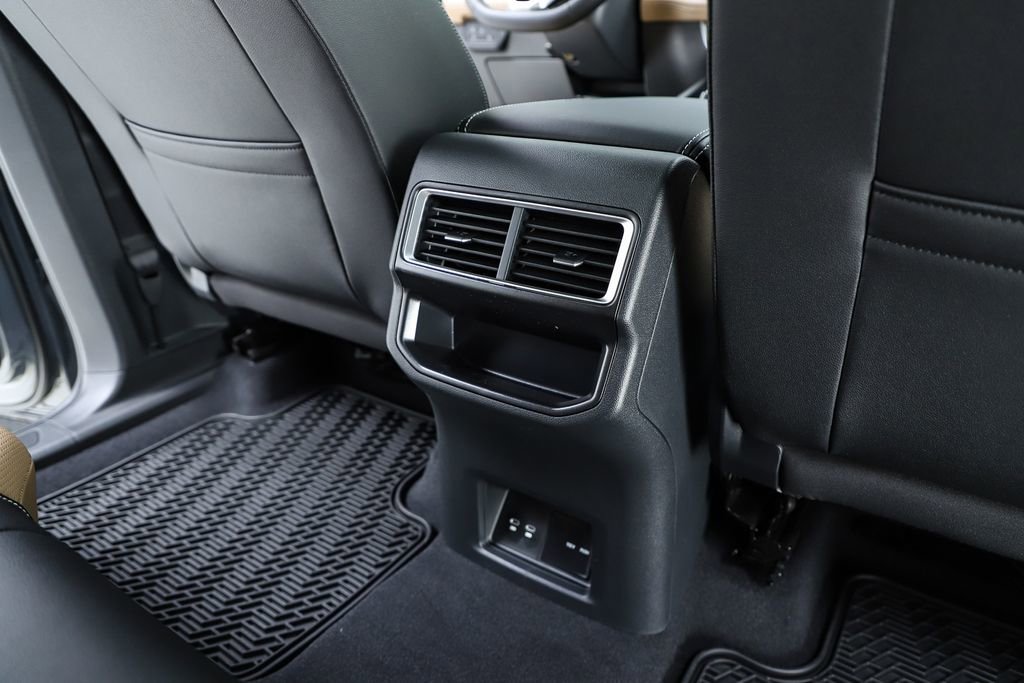 New 2026 Volkswagen Atlas Cross Sport SE image 39