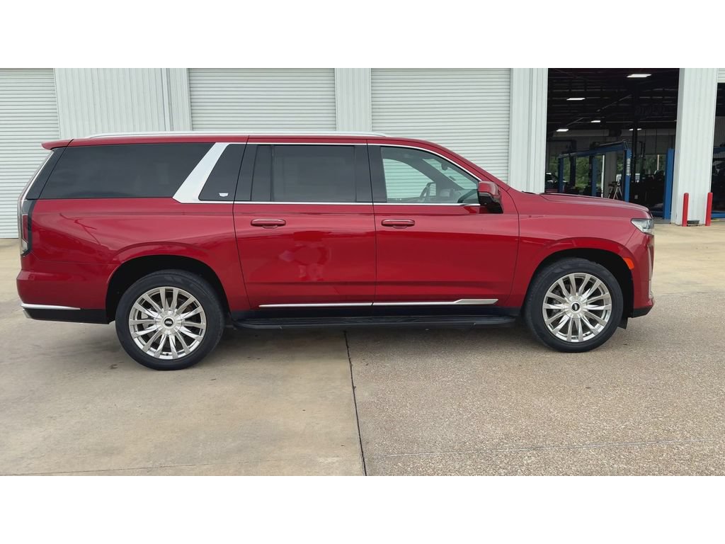 Used 2021 Cadillac Escalade ESV Premium Luxury w/ Performance Package RWD image 9