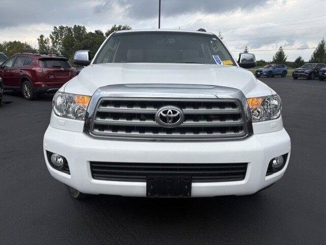 Used 2015 Toyota Sequoia Limited AWD/4WD image 5