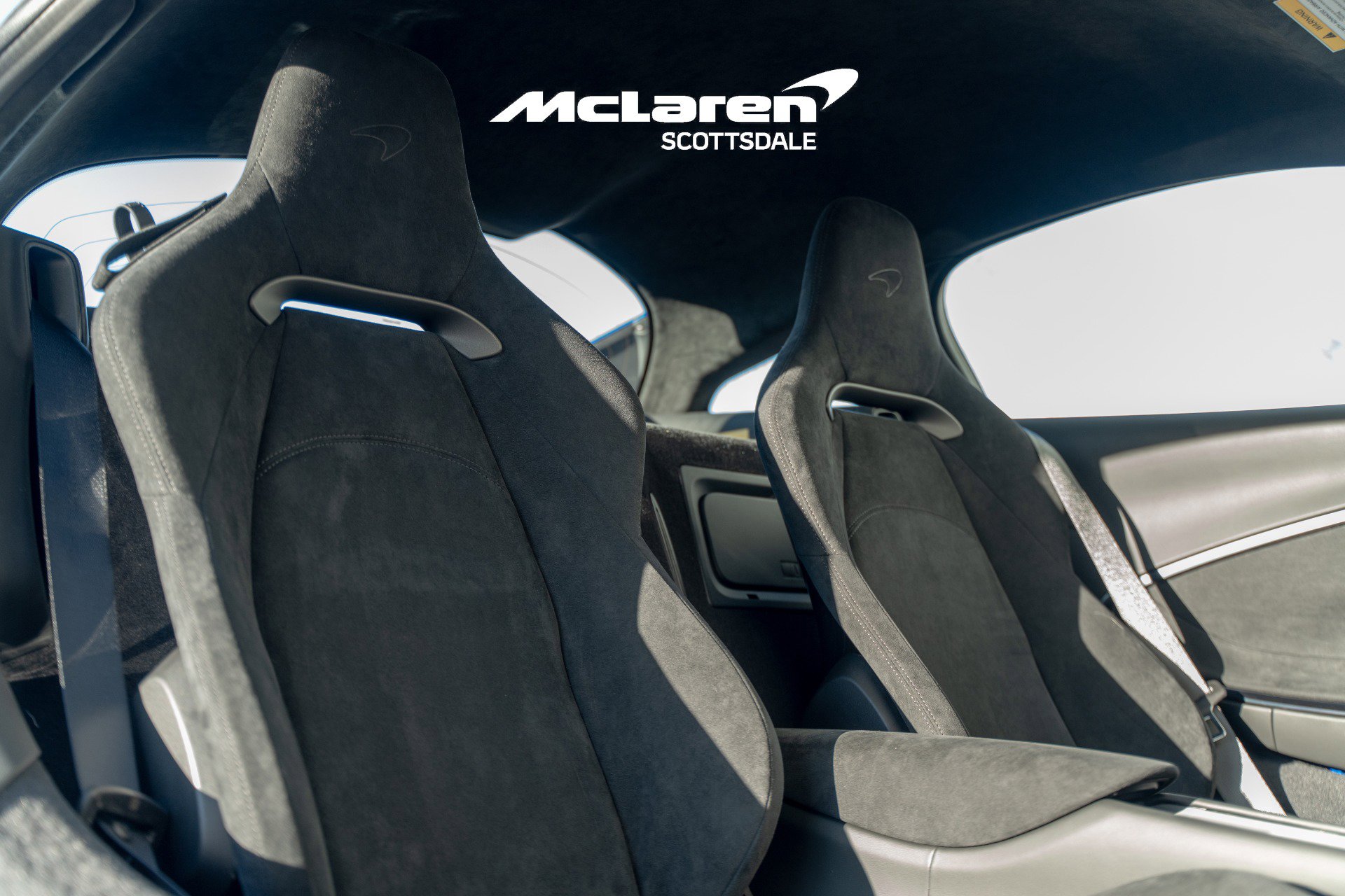 New 2026 McLaren Artura image 23