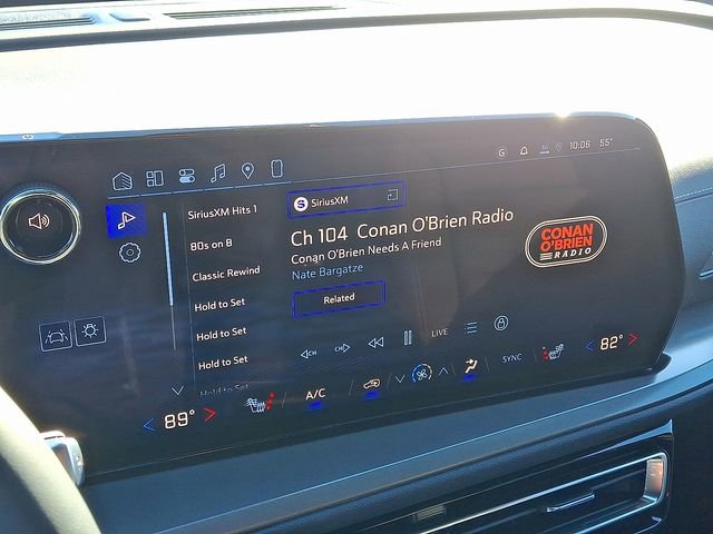 New 2026 Chevrolet Traverse LT w/ Driver Confidence Package image 13