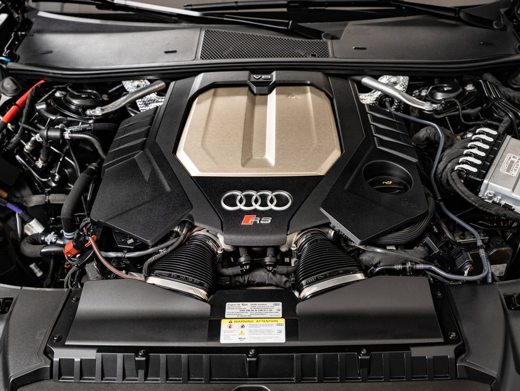 Used 2023 Audi RS 6 AWD/4WD image 45