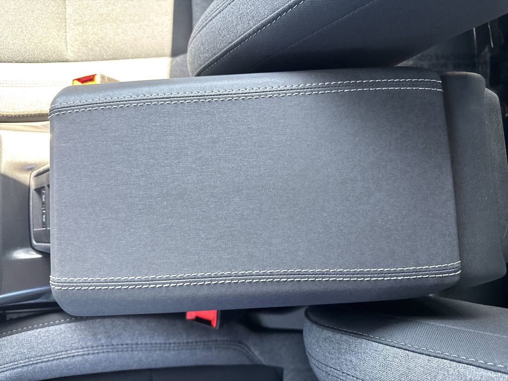 New 2025 Ford Bronco 4-Door image 28